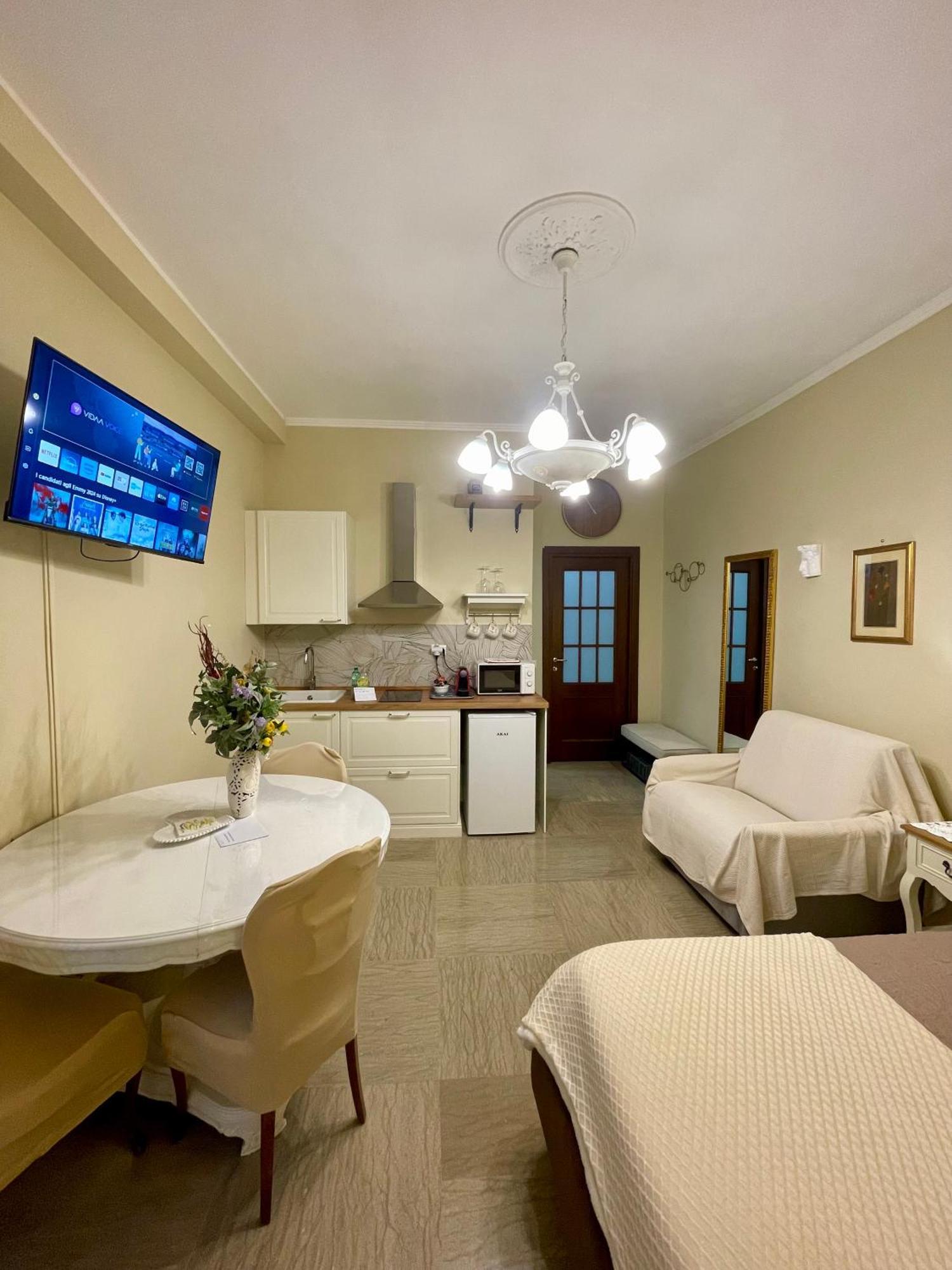 Barbi'S Home- Colli Albani Roma Luaran gambar